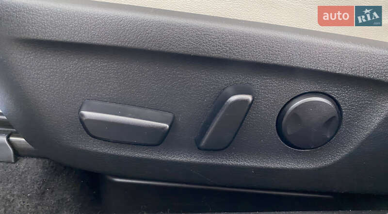 Внедорожник / Кроссовер Mazda MX-30 2020 в Львове фото 8 Внедорожник / Кроссовер Mazda MX-30 2020 в Львове