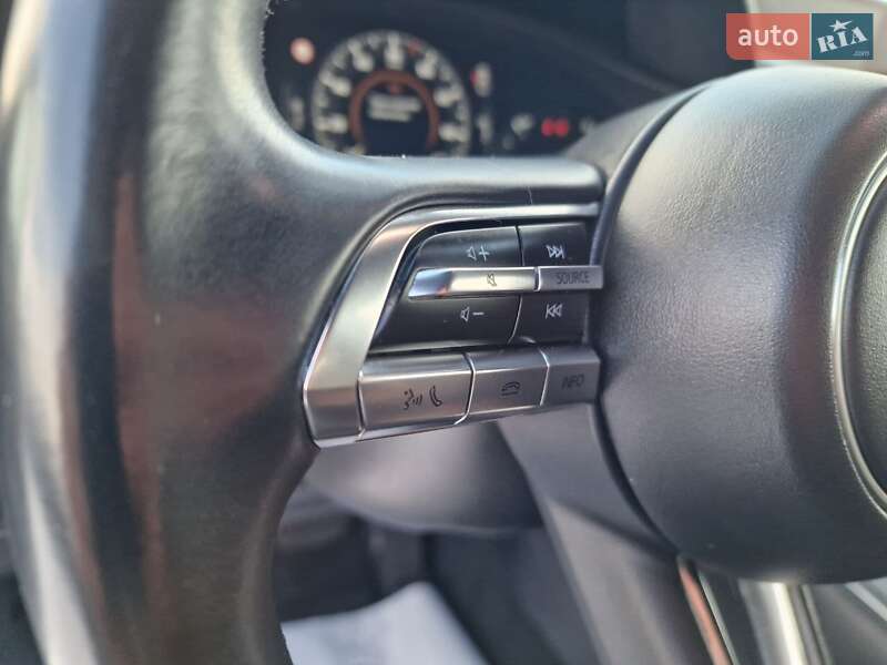 Внедорожник / Кроссовер Mazda MX-30 2020 в Виннице