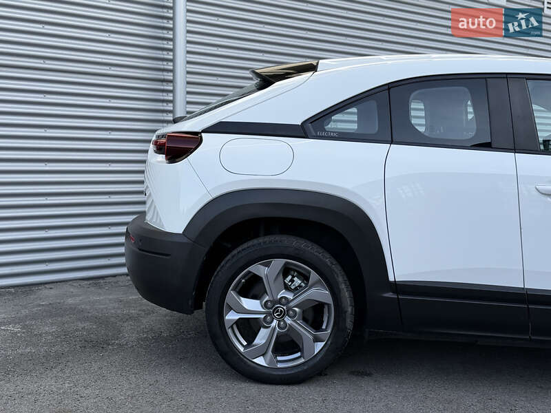 Внедорожник / Кроссовер Mazda MX-30 2020 в Ровно фото 15 Внедорожник / Кроссовер Mazda MX-30 2020 в Ровно