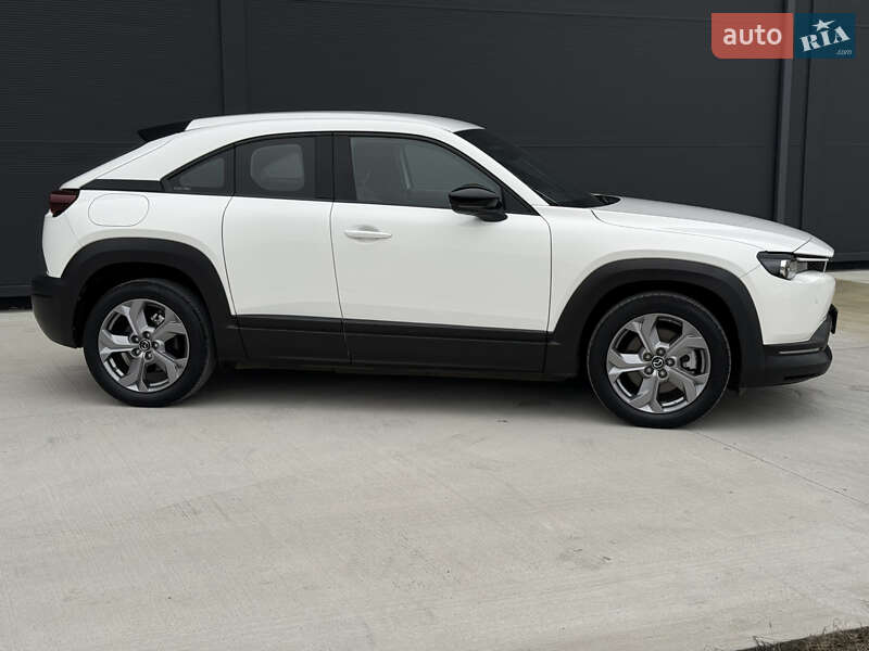 Внедорожник / Кроссовер Mazda MX-30 2021 в Броварах