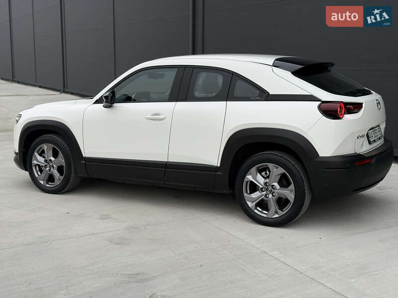 Внедорожник / Кроссовер Mazda MX-30 2021 в Броварах