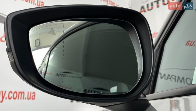 Внедорожник / Кроссовер Mazda MX-30 2020 в Львове