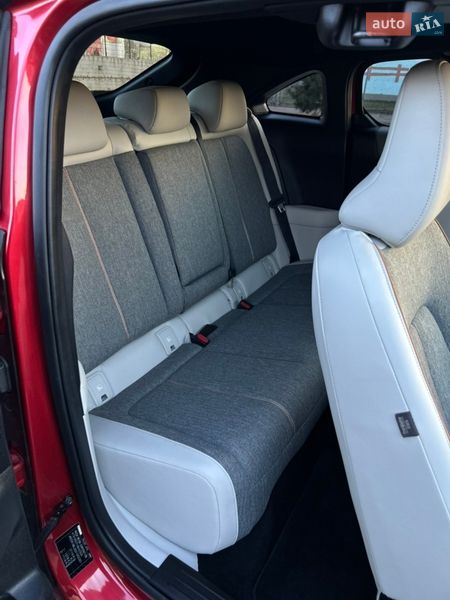 Внедорожник / Кроссовер Mazda MX-30 2020 в Ивано-Франковске