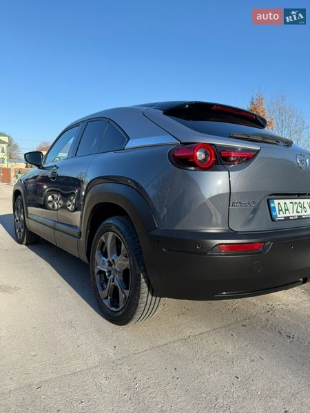 Внедорожник / Кроссовер Mazda MX-30 2021 в Киеве