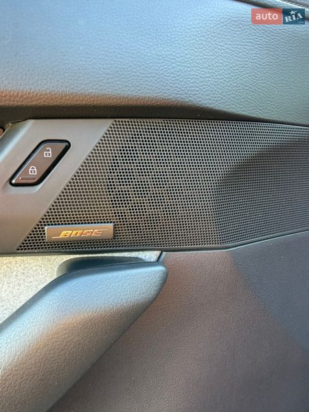 Внедорожник / Кроссовер Mazda MX-30 2021 в Киеве