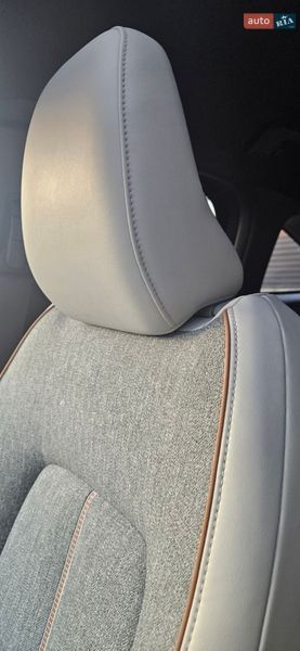 Внедорожник / Кроссовер Mazda MX-30 2020 в Львове