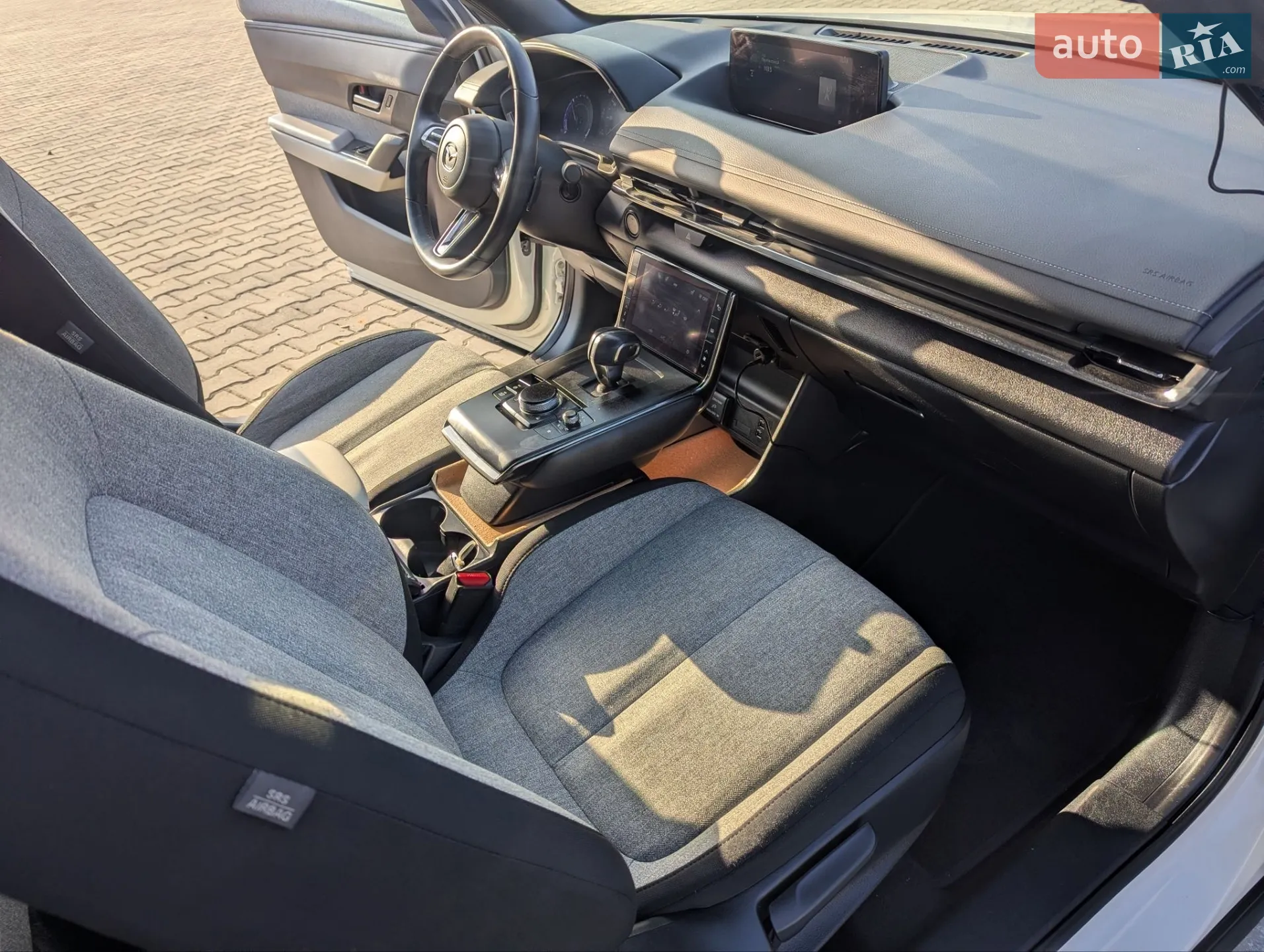2021 Mazda MX-30 - мініатюра 18