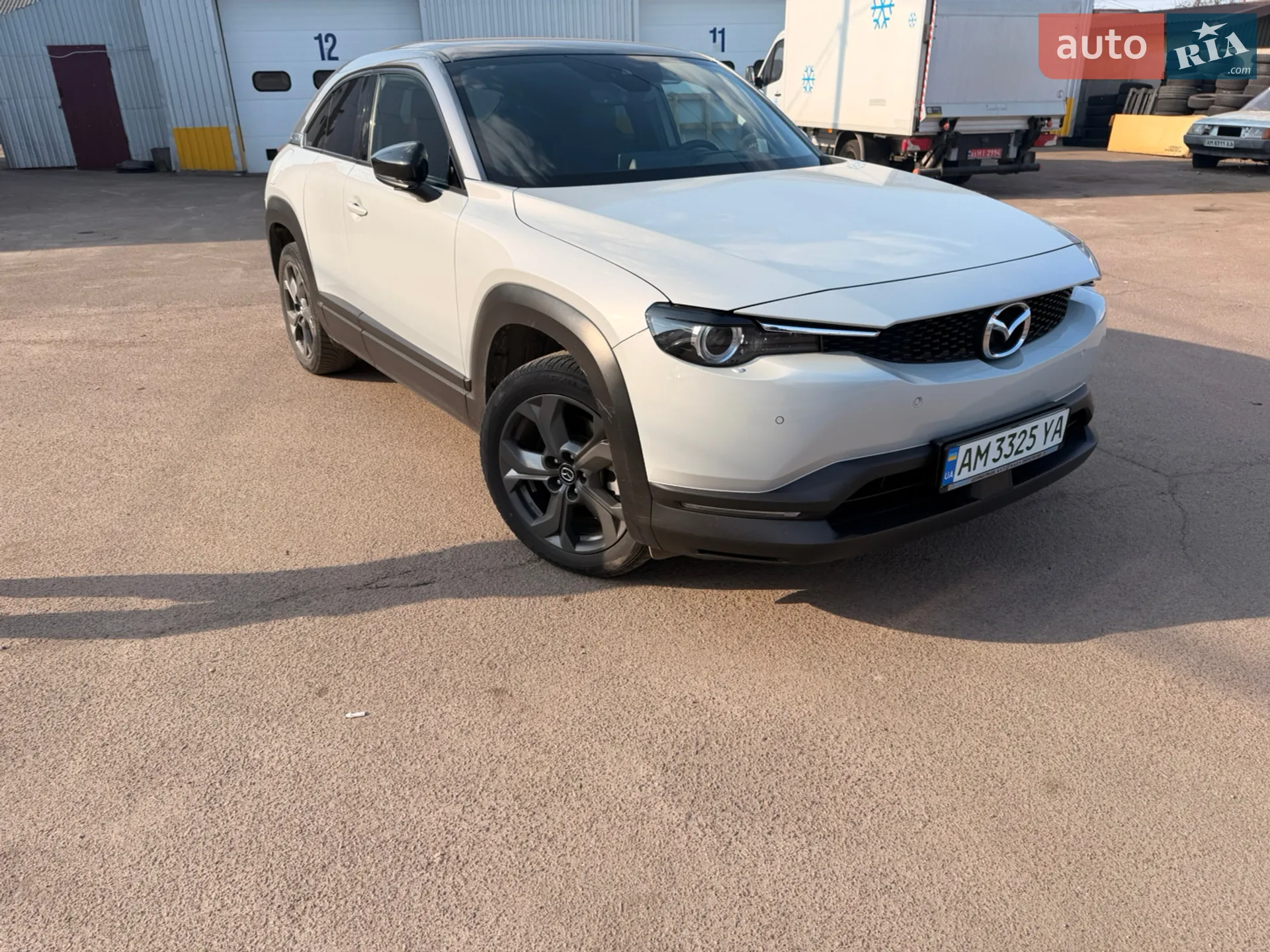 2020 Mazda MX-30 - мініатюра 4