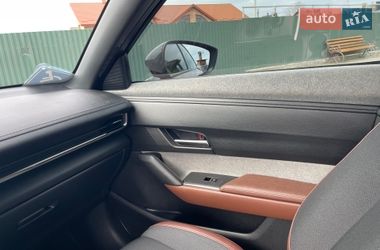 Внедорожник / Кроссовер Mazda MX-30 2020 в Львове