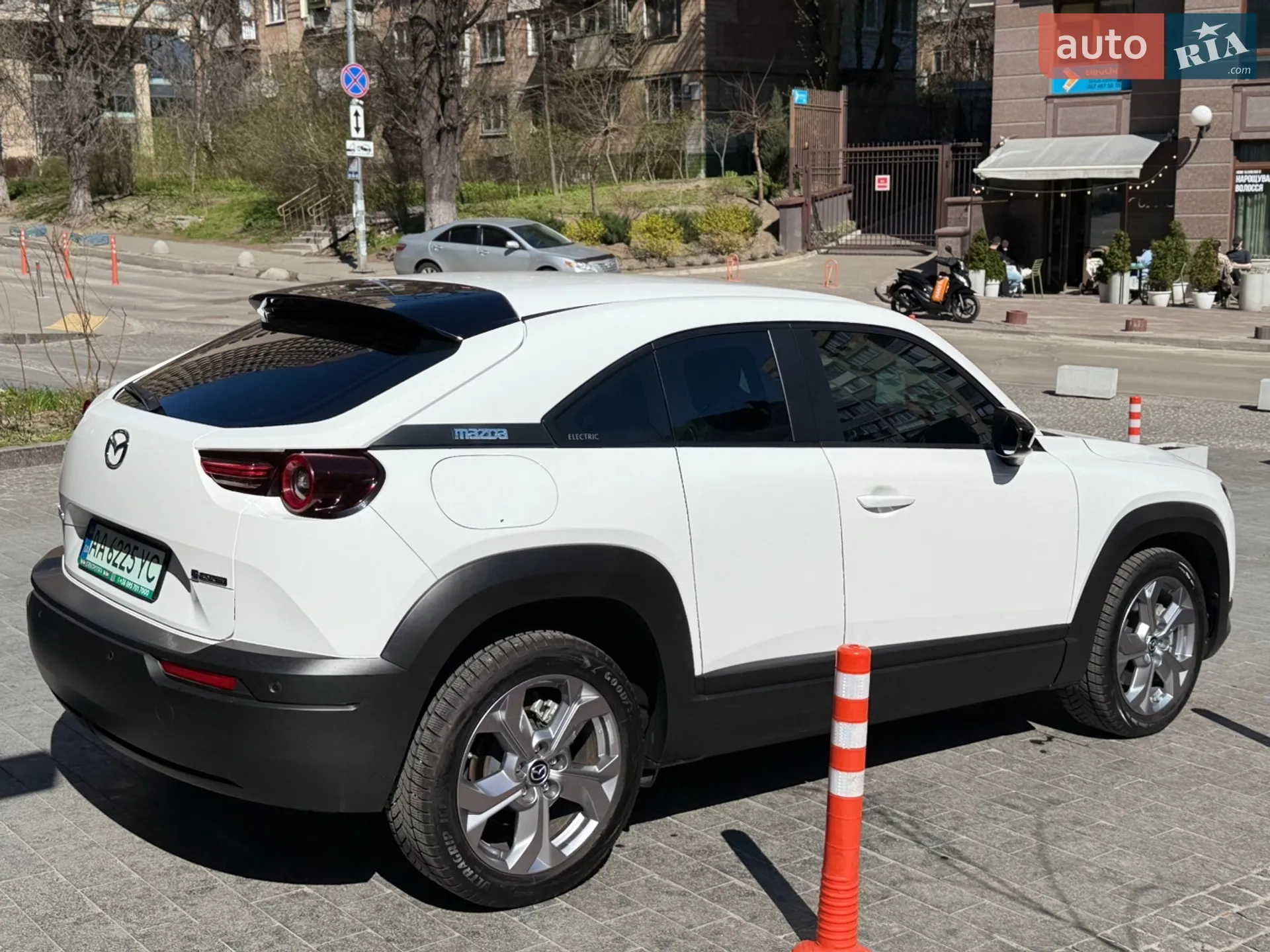 2021 Mazda MX-30 - мініатюра 13