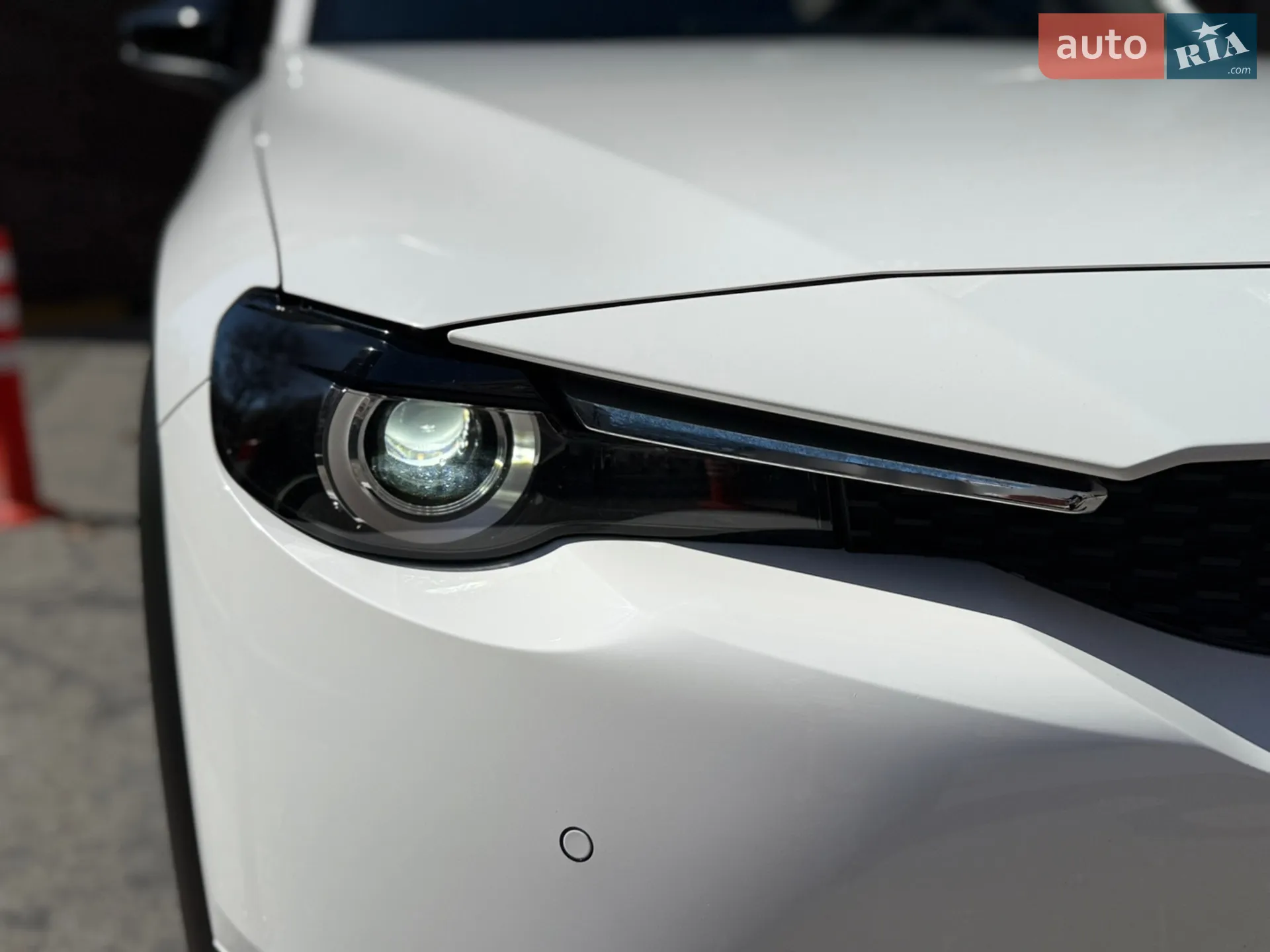 2021 Mazda MX-30 - мініатюра 17
