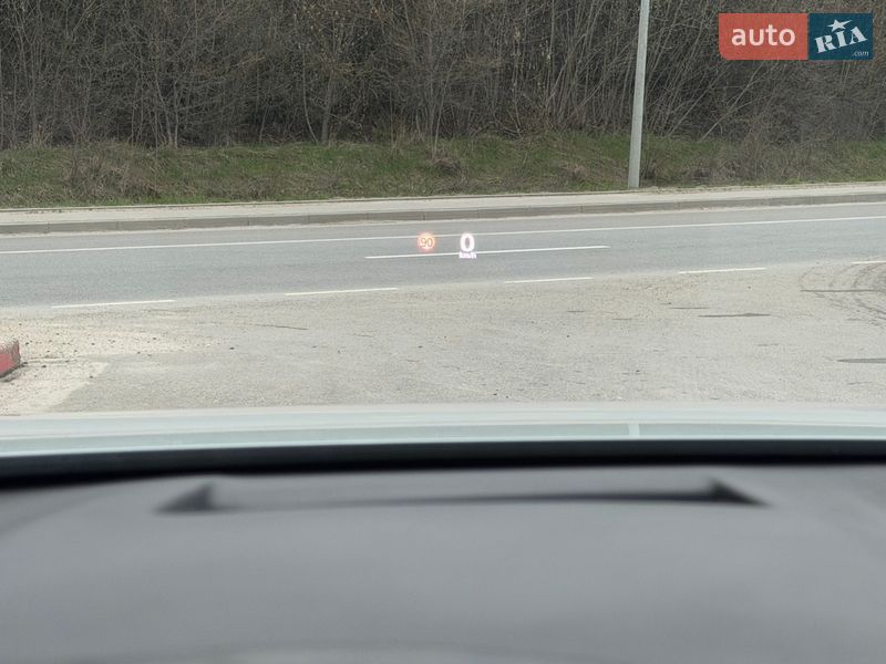 Внедорожник / Кроссовер Mazda MX-30 2020 в Тернополе