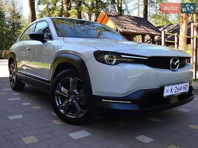 Внедорожник / Кроссовер Mazda MX-30 2021 в Дрогобыче