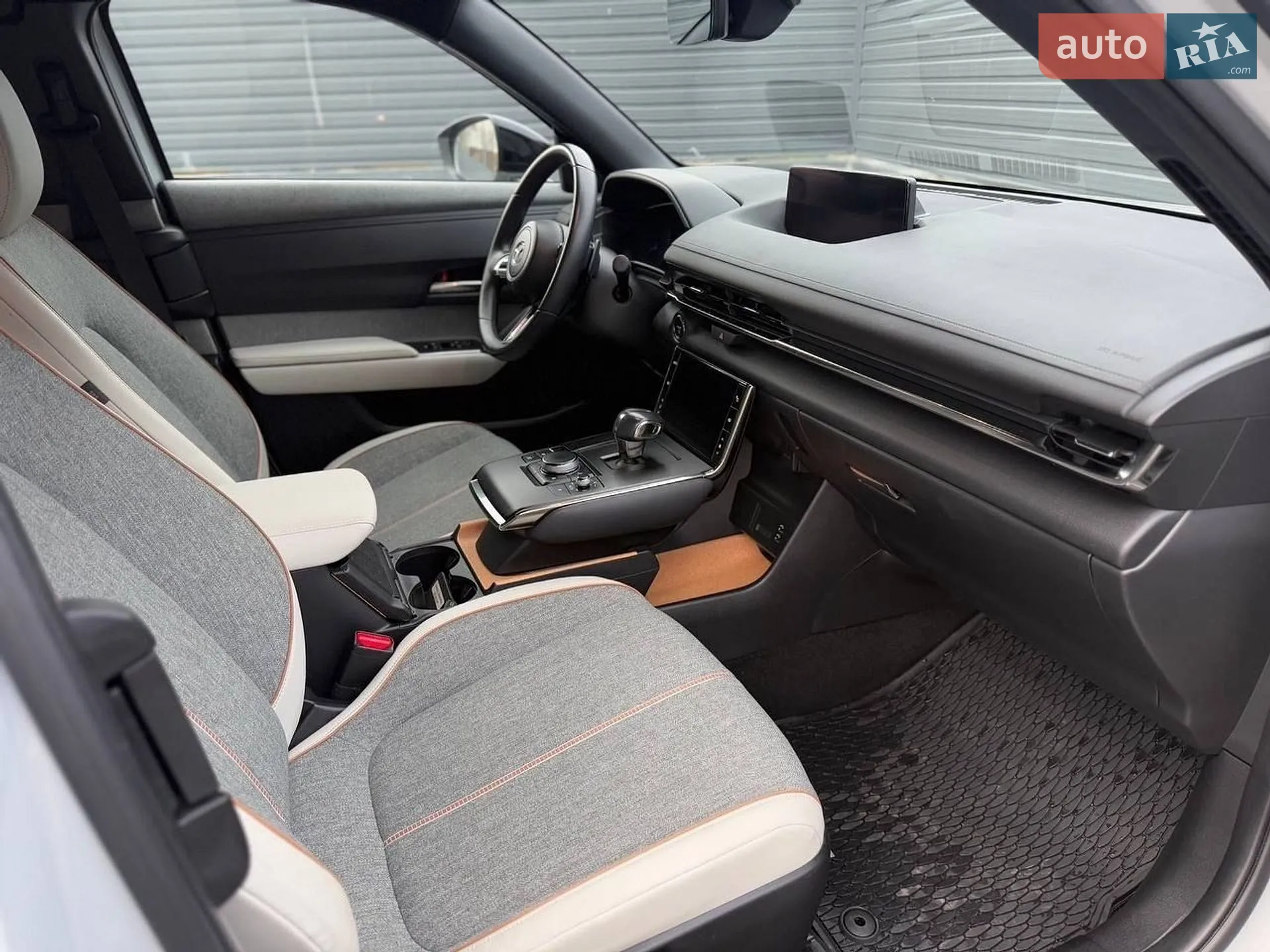 2020 Mazda MX-30 - мініатюра 17