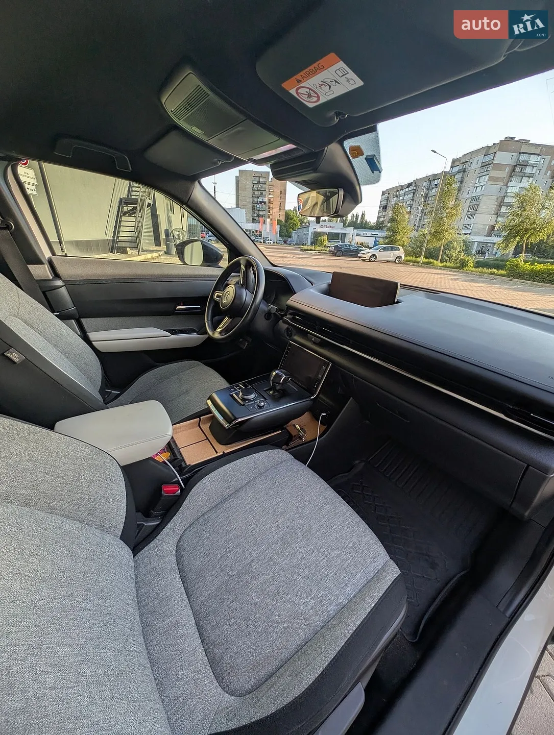 2021 Mazda MX-30 - мініатюра 11