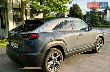 Внедорожник / Кроссовер Mazda MX-30 2021 в Киеве