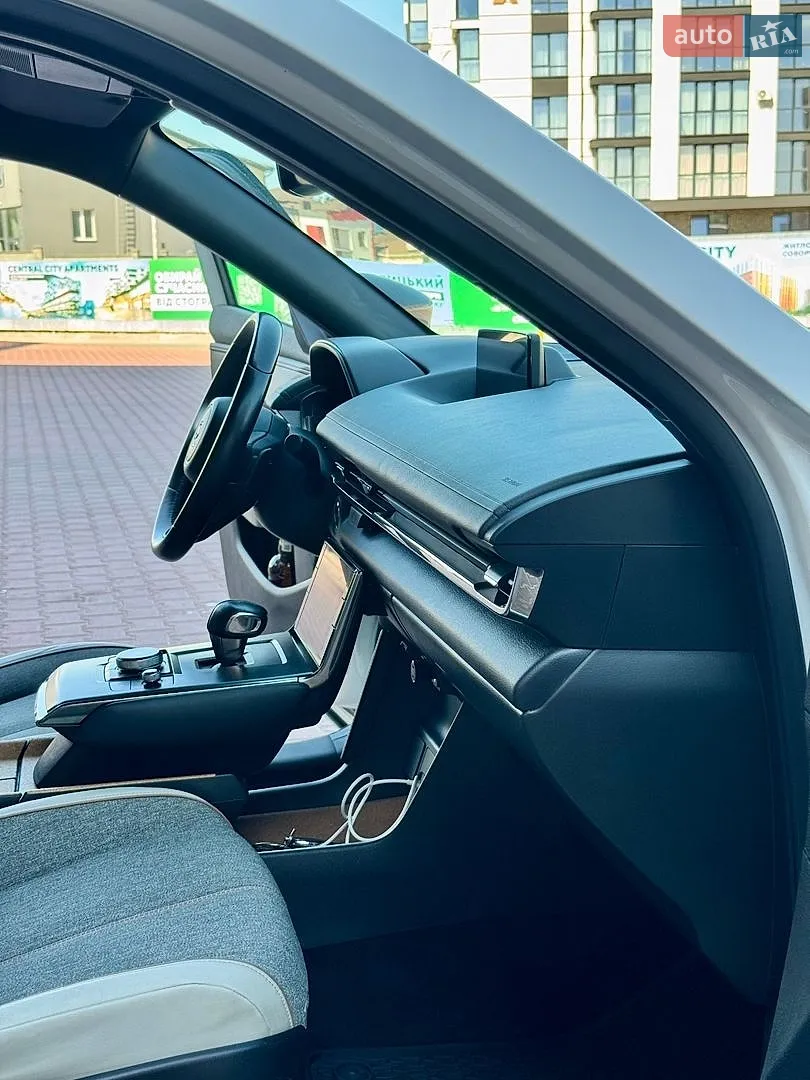 2020 Mazda MX-30 - мініатюра 27