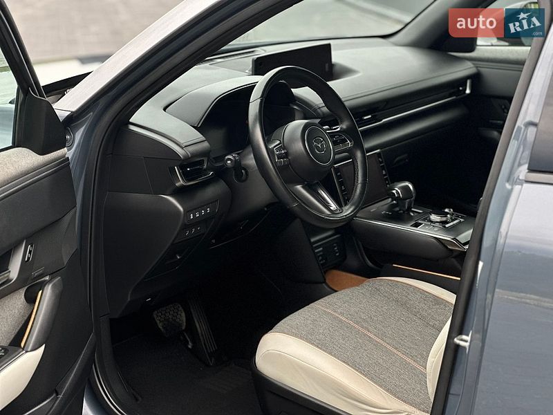 Внедорожник / Кроссовер Mazda MX-30 2021 в Львове