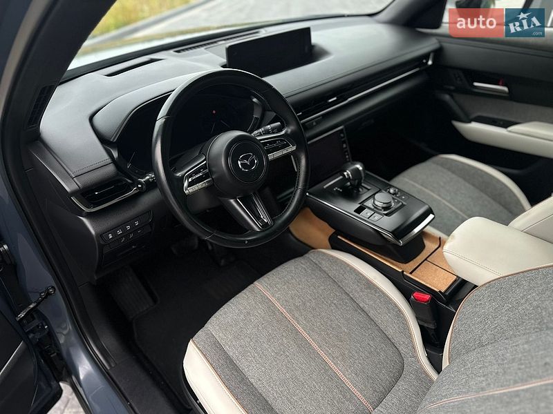Внедорожник / Кроссовер Mazda MX-30 2021 в Львове