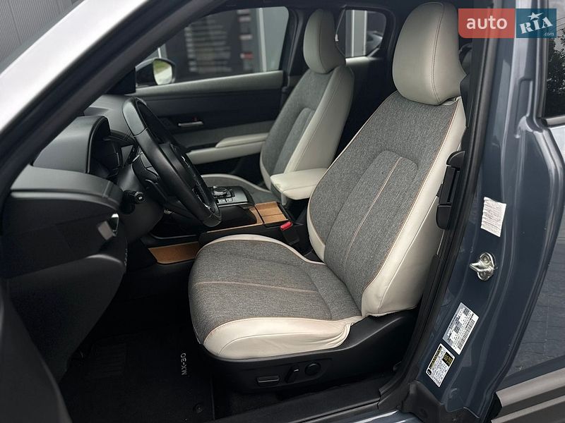 Внедорожник / Кроссовер Mazda MX-30 2021 в Львове