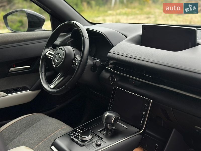 Внедорожник / Кроссовер Mazda MX-30 2021 в Львове