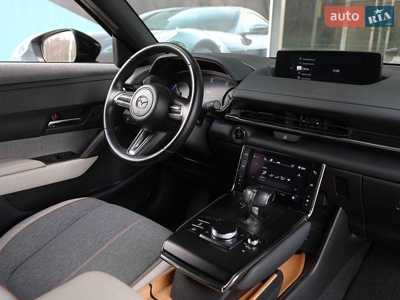 Внедорожник / Кроссовер Mazda MX-30 2021 в Харькове фото 11 Внедорожник / Кроссовер Mazda MX-30 2021 в Харькове