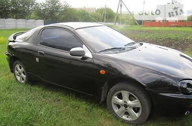 Купе Mazda MX-3 1994 в Кам'янському