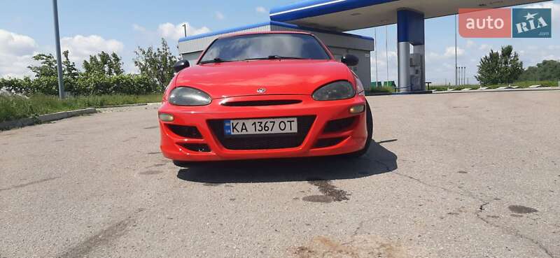 Купе Mazda MX-3 1995 в 