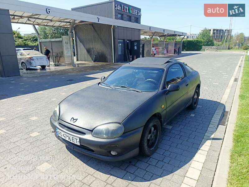 Купе Mazda MX-3 1993 в Ужгороде