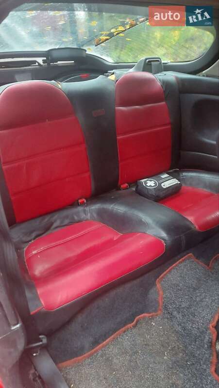 Купе Mazda MX-3 1997 в Дніпрі