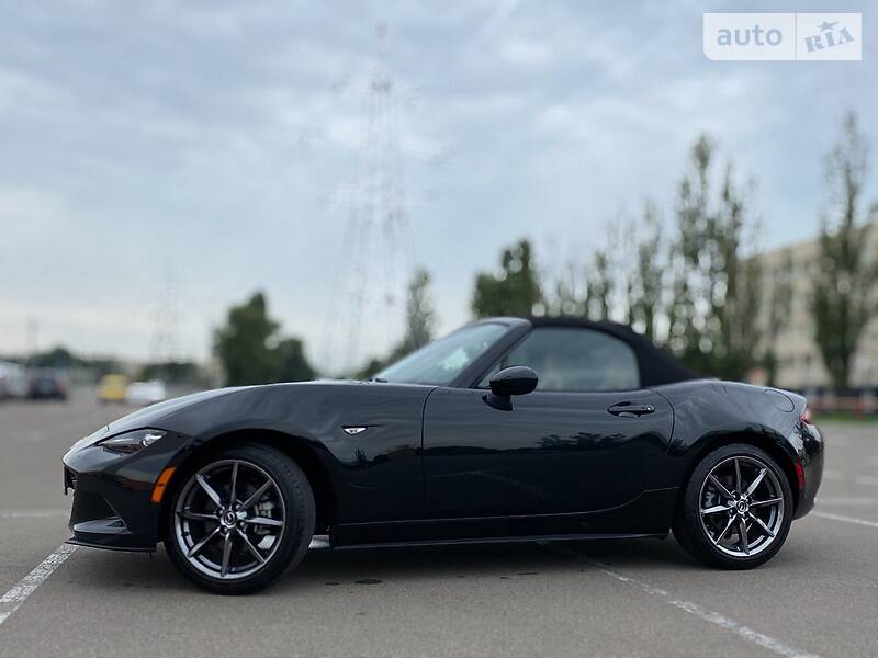 Родстер Mazda MX-5 2016 в Києві