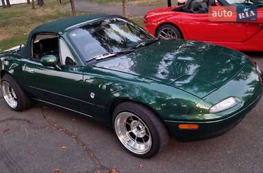 Родстер Mazda MX-5 1994 в 