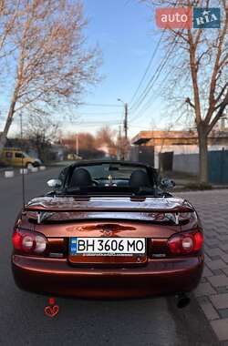 Родстер Mazda MX-5 2000 в Одесі