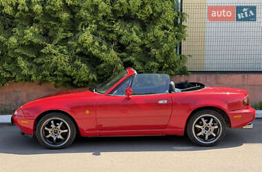 Родстер Mazda MX-5 1996 в 