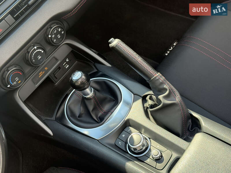 Родстер Mazda MX-5 2017 в Киеве