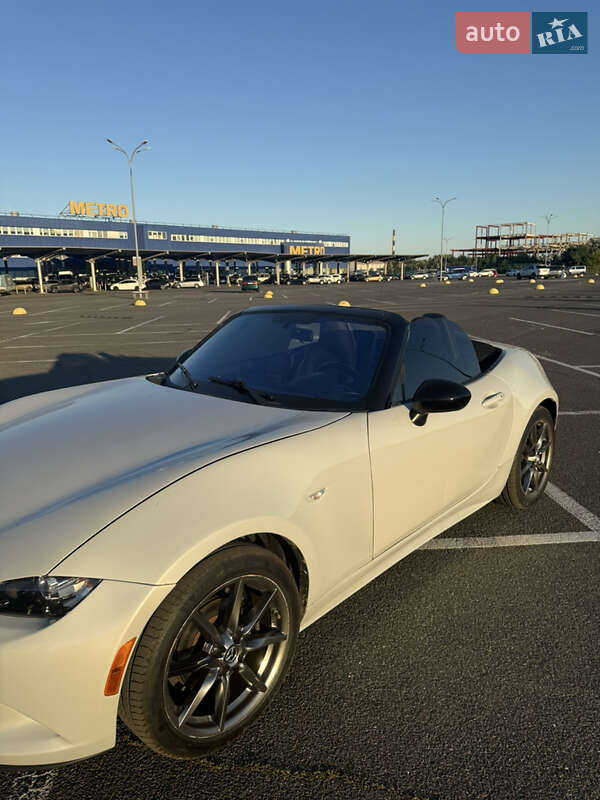 Родстер Mazda MX-5 2016 в Києві