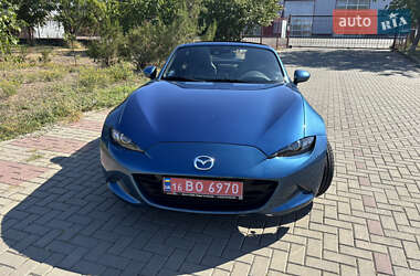 Родстер Mazda MX-5 2019 в 