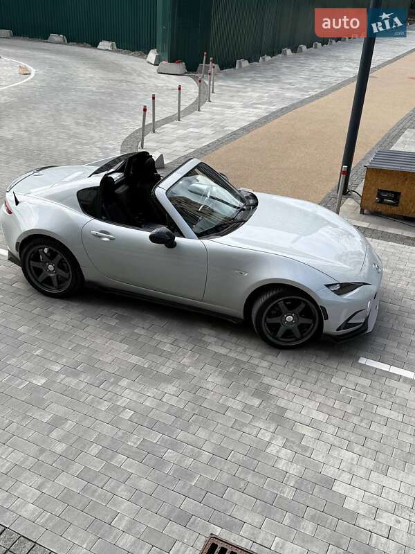Родстер Mazda MX-5 2017 в Киеве