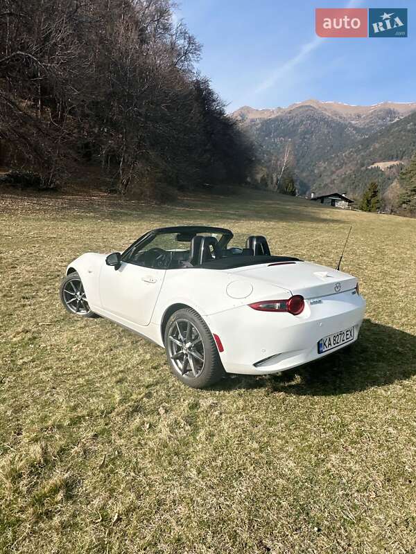 Родстер Mazda MX-5 2016 в Киеве