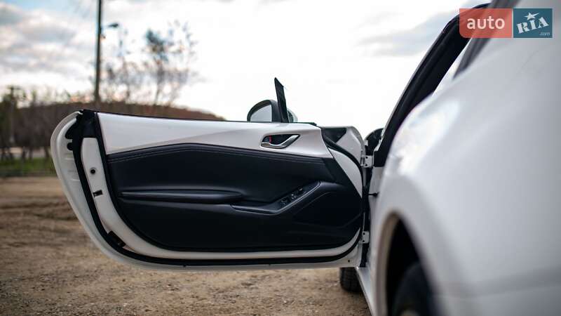 Родстер Mazda MX-5 2023 в Черновцах