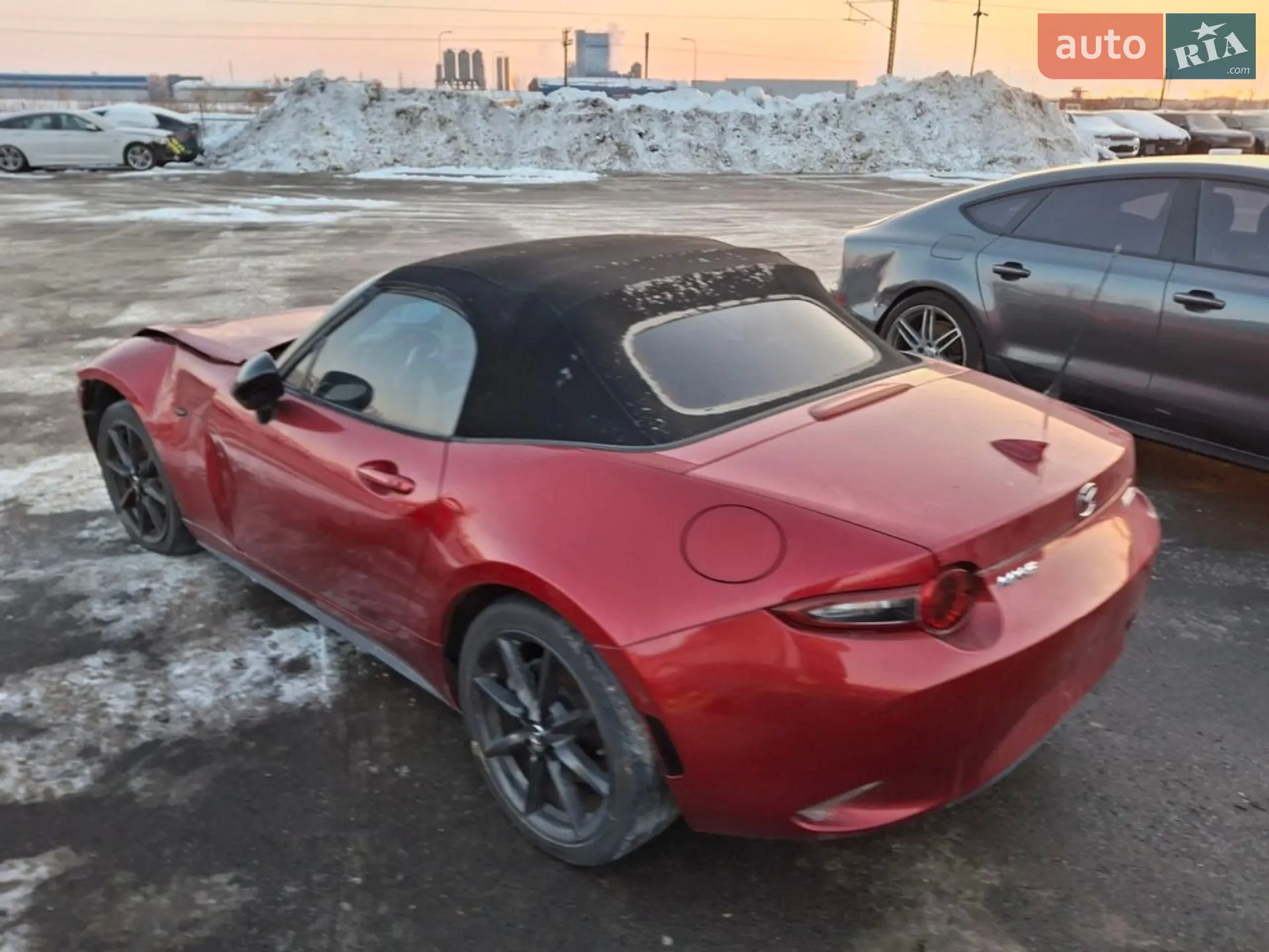 2017 Mazda MX-5 - мініатюра 17
