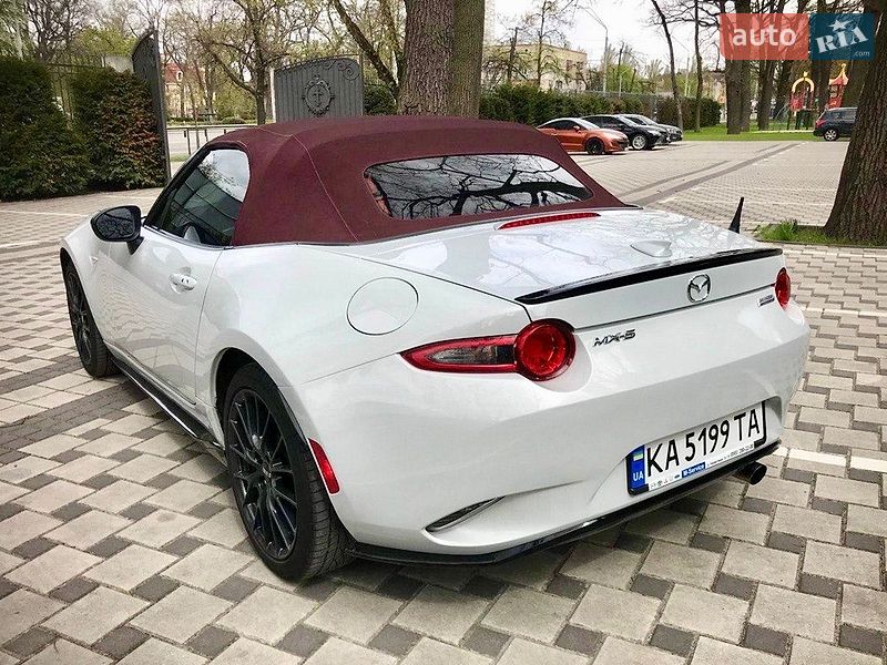 Родстер Mazda MX-5 2018 в Киеве
