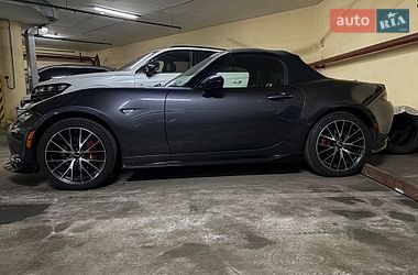 Родстер Mazda MX-5 2015 в Києві