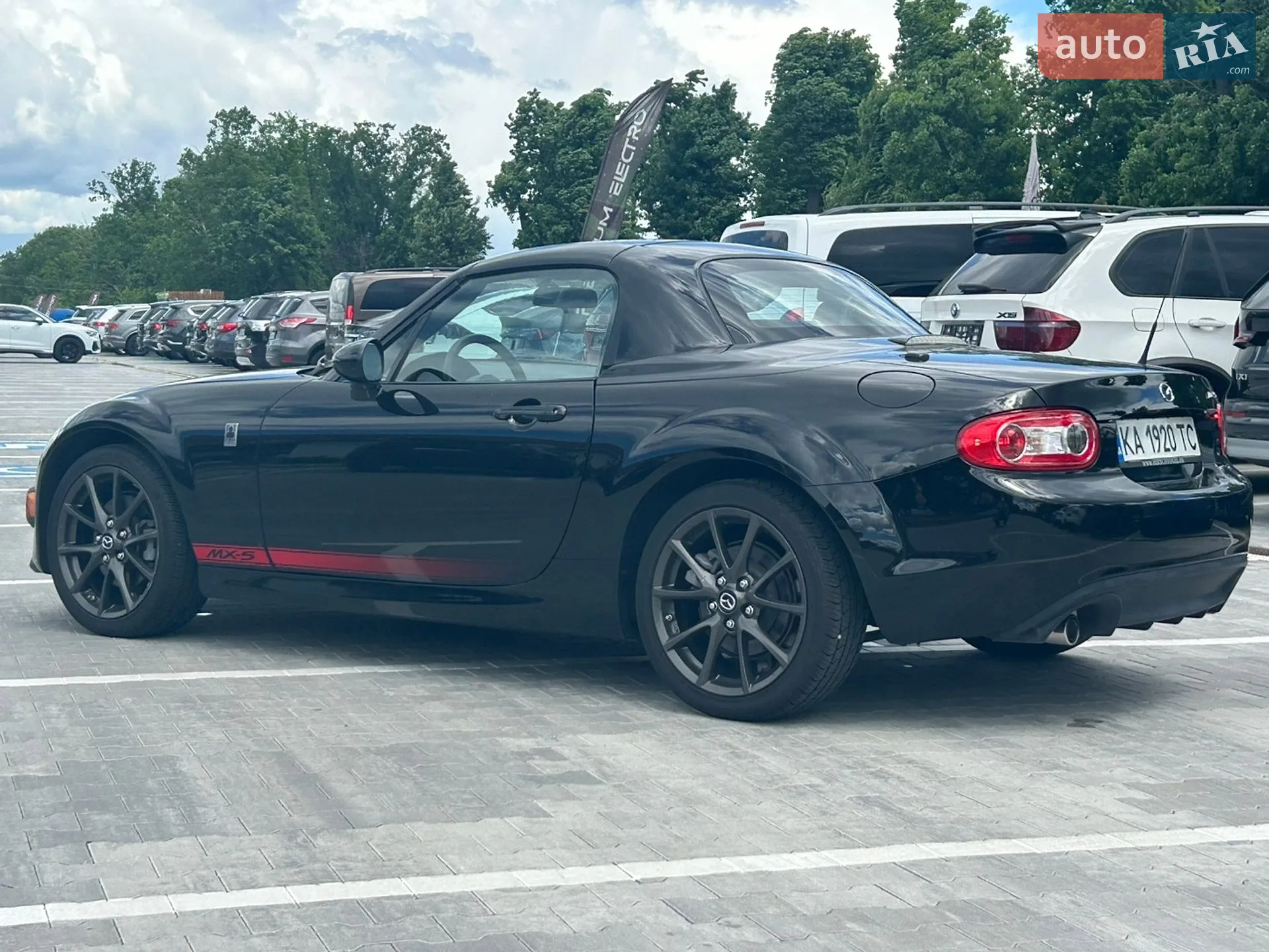 2013 Mazda MX-5 - мініатюра 17