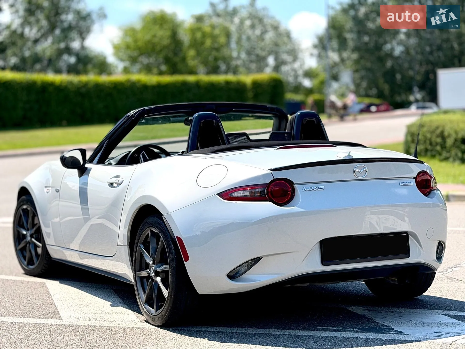 2016 Mazda MX-5 - мініатюра 2