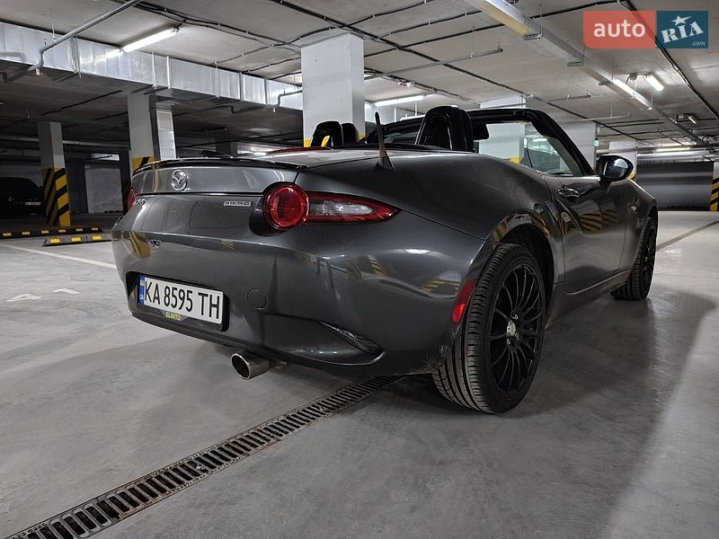 Родстер Mazda MX-5 2022 в Киеве