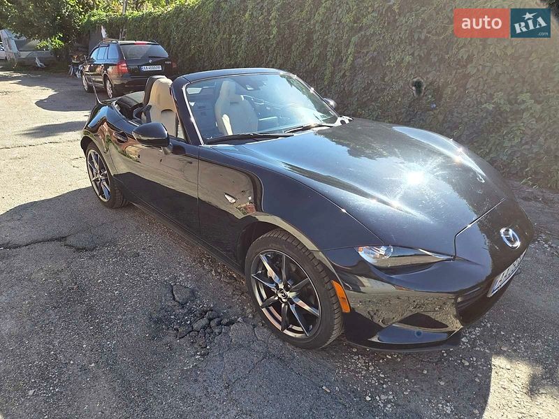 Родстер Mazda MX-5 2016 в Києві