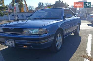 Седан Mazda Persona 1989 в 