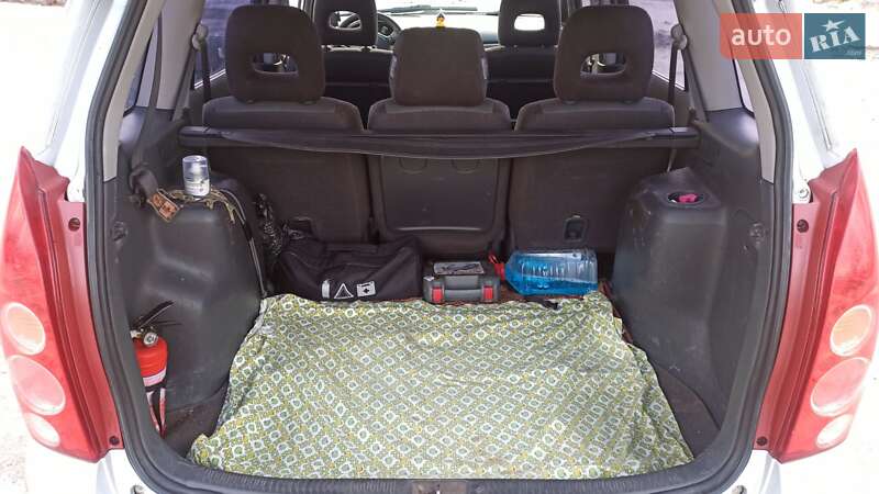 Минивэн Mazda Premacy 2002 в Нетешине фото 10 Минивэн Mazda Premacy 2002 в Нетешине