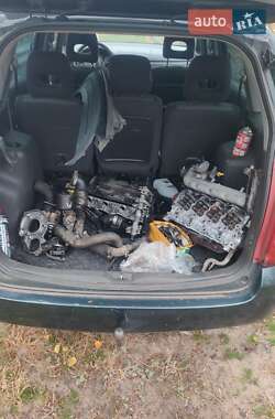 Минивэн Mazda Premacy 2003 в 